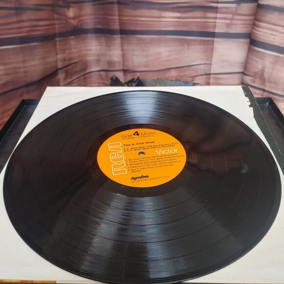 Vintage Vinyl Record " This Is Artie Shaw " Jazz 1971 - Picture 5 of 7